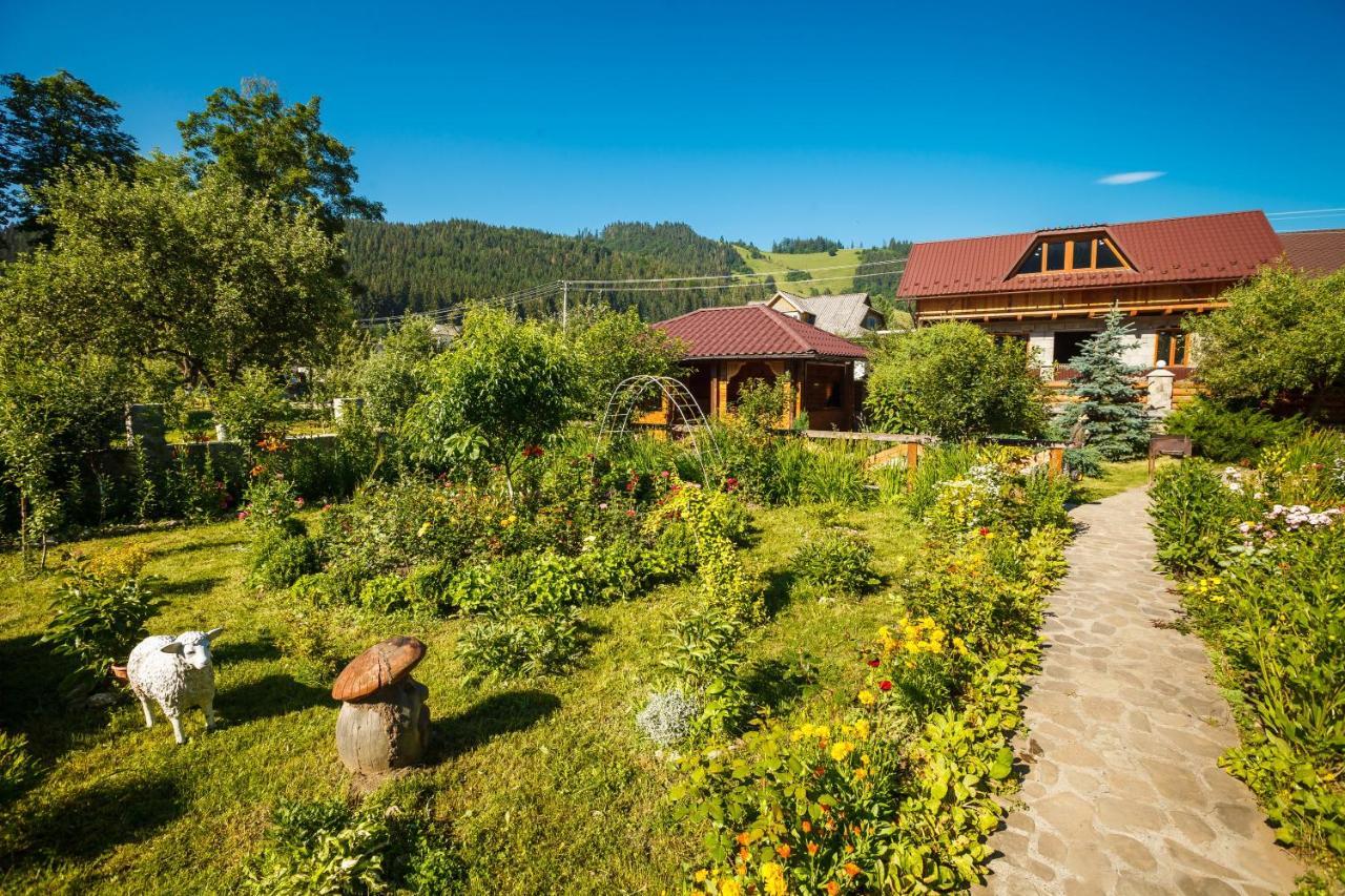 Хата Різьбяра Villa Byalobereska Exterior photo